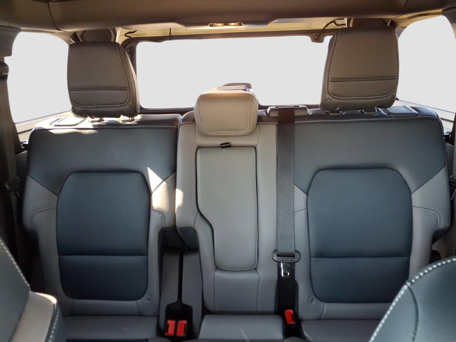 2024 Ford Bronco 4-Door Outer Banks - Photo 12