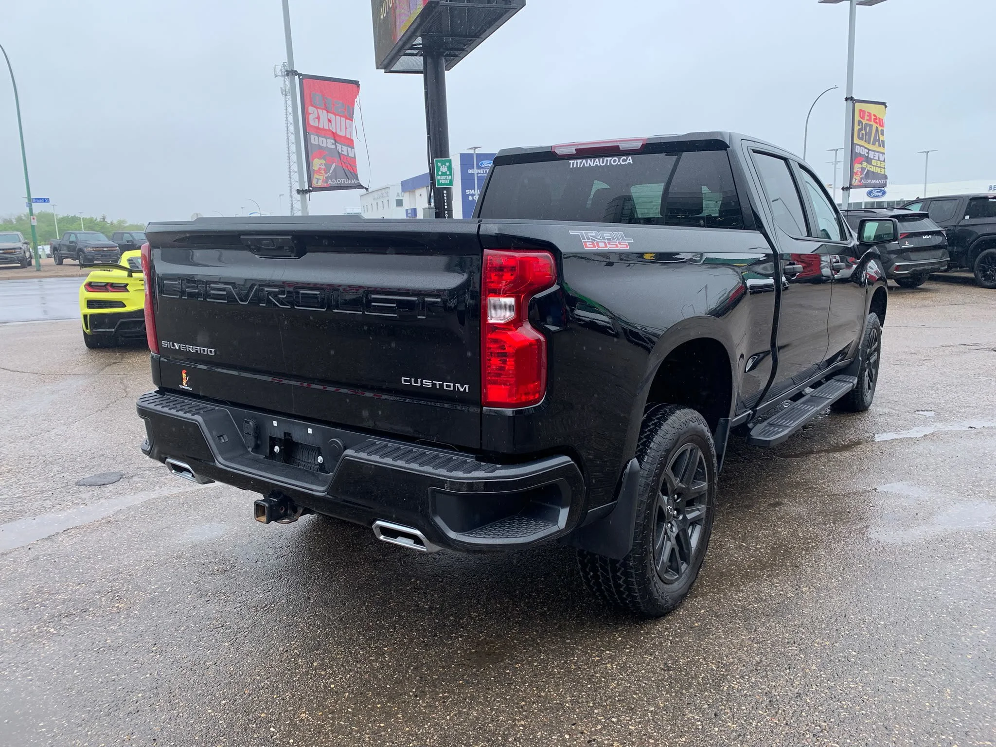 Certified Used 2024 Black Chevrolet Custom Trail Boss*3.0L Duramax | 6 Pass | Adaptive Cruise | Remote Start | 6ft Box | Tow Pkg image 12