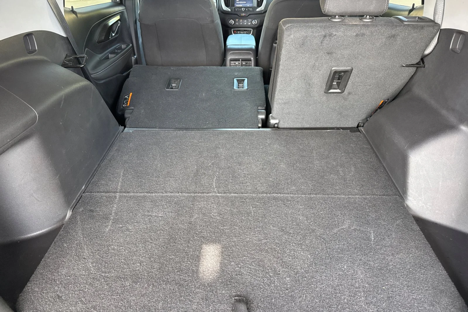 2024 GMC Terrain SLE - Photo 20