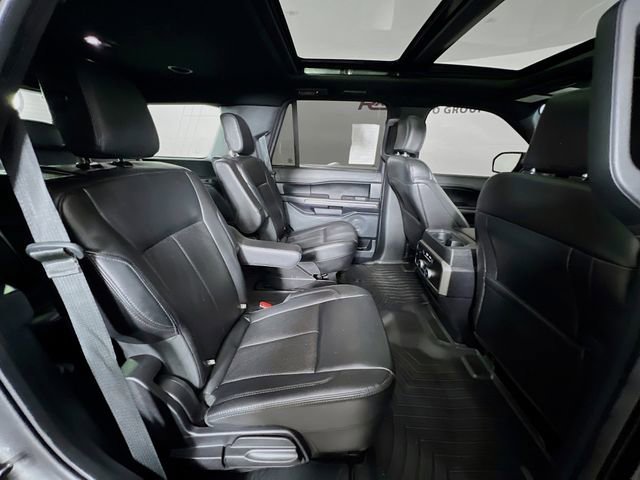 Used 2020 Gray Ford XLT image 41