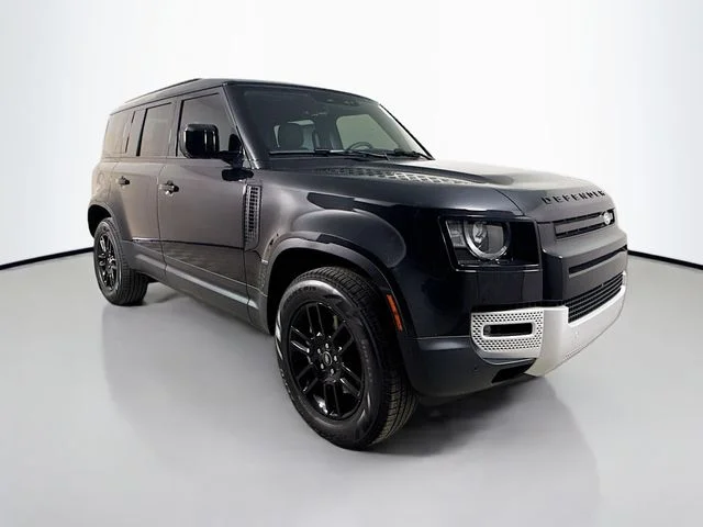 Used 2025 Black Land Rover S image 3