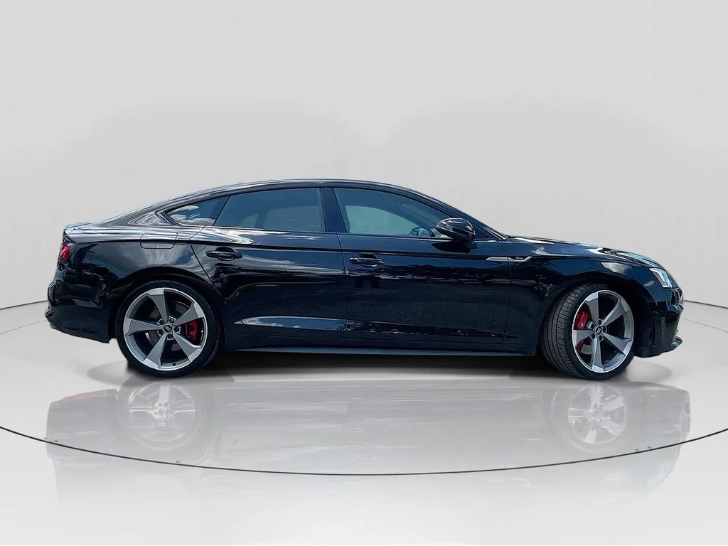 Used 2019 Black Audi Premium Plus image 8