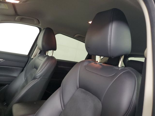 Used 2020 White Mazda Touring ` image 22