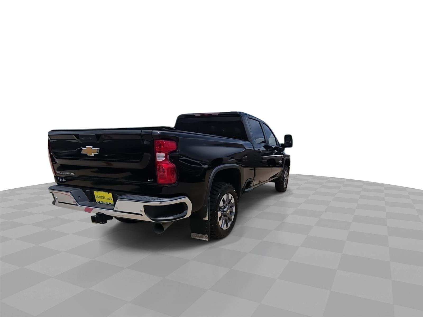 Used 2025 Black Chevrolet LT image 8