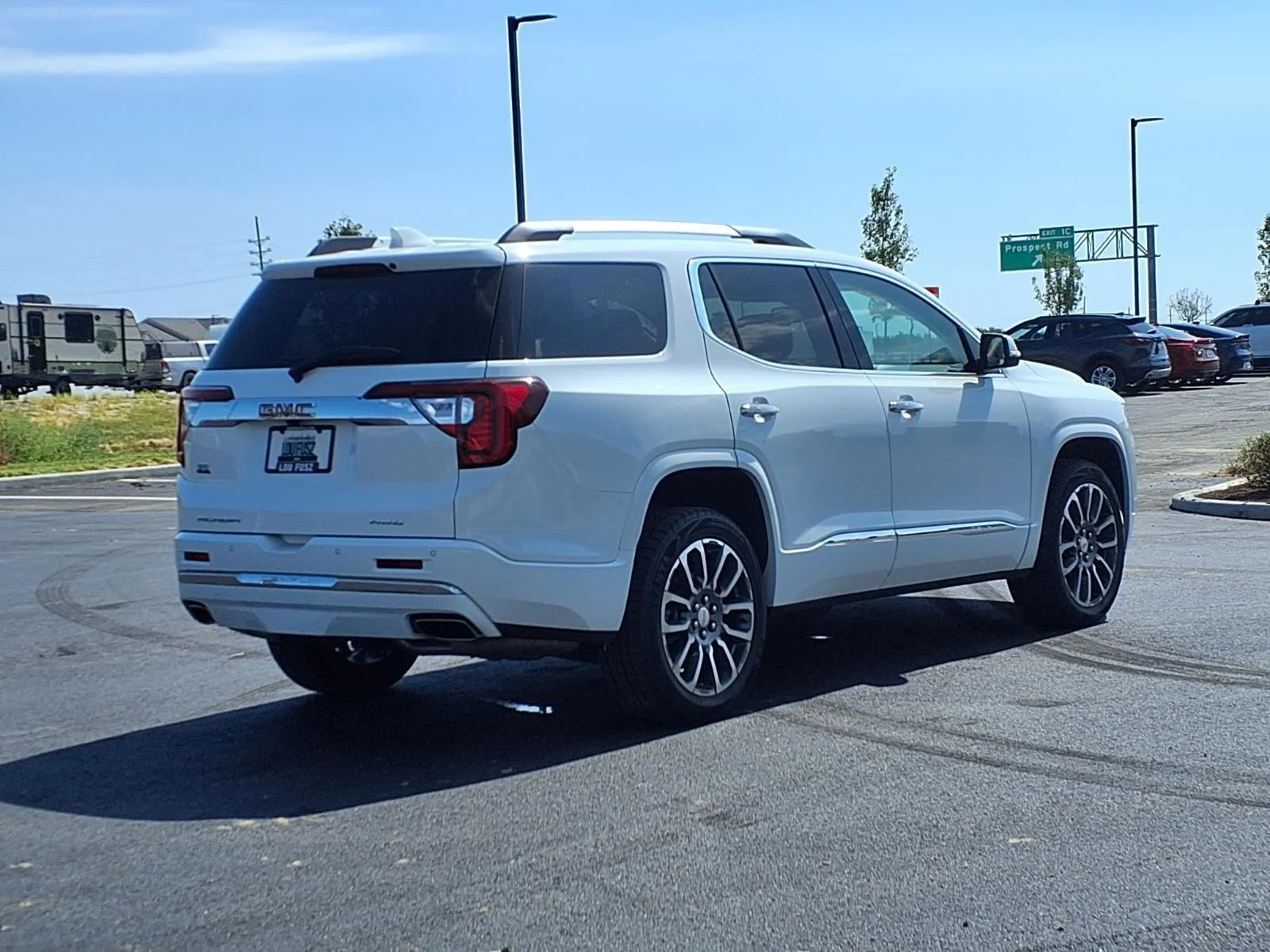 Used 2023 Summit White GMC Denali image 34