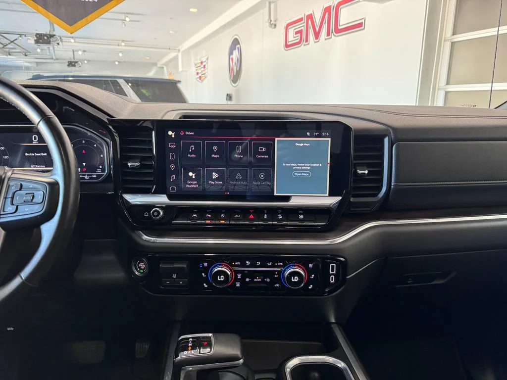 2023 GMC Sierra 1500 SLT - Photo 19