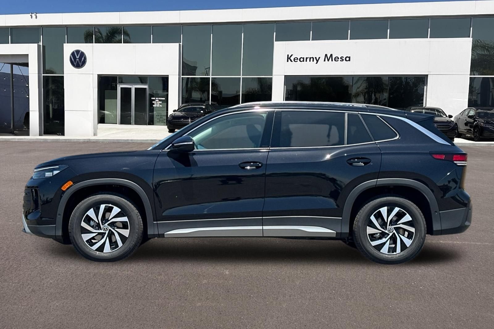 New 2026 Deep Black Pearl Volkswagen 2.0T S image 7