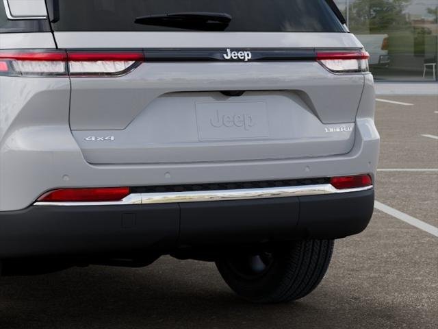 New 2026 Bright White Clearcoat Jeep Limited 4x4 image 39