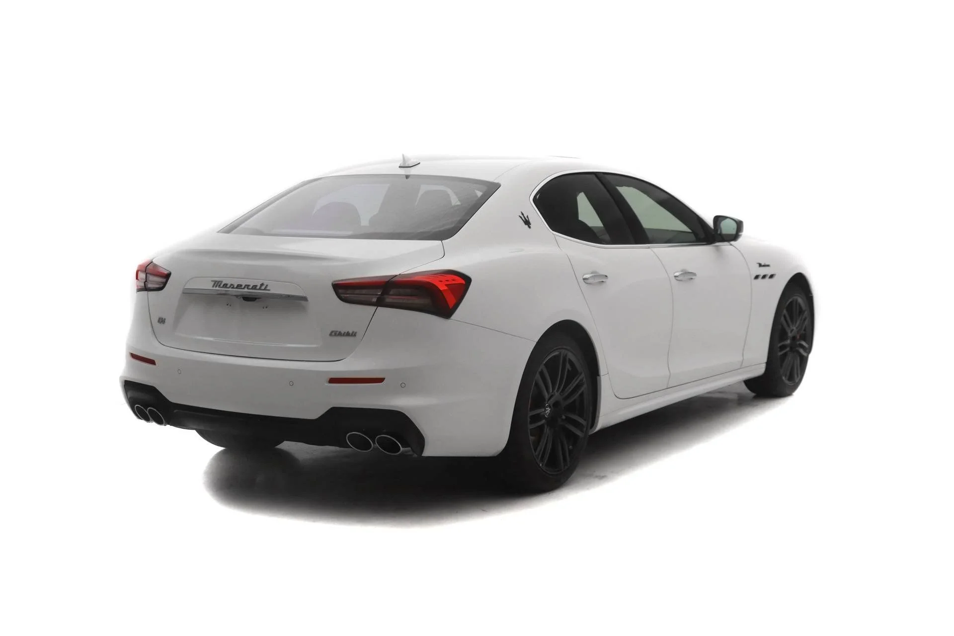 New 2024 White Maserati Modena image 4