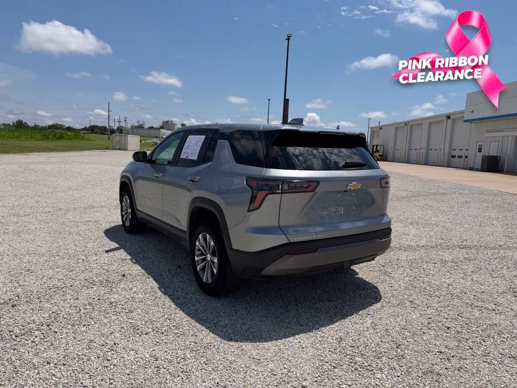 2025 Chevrolet Equinox LT - Photo 5