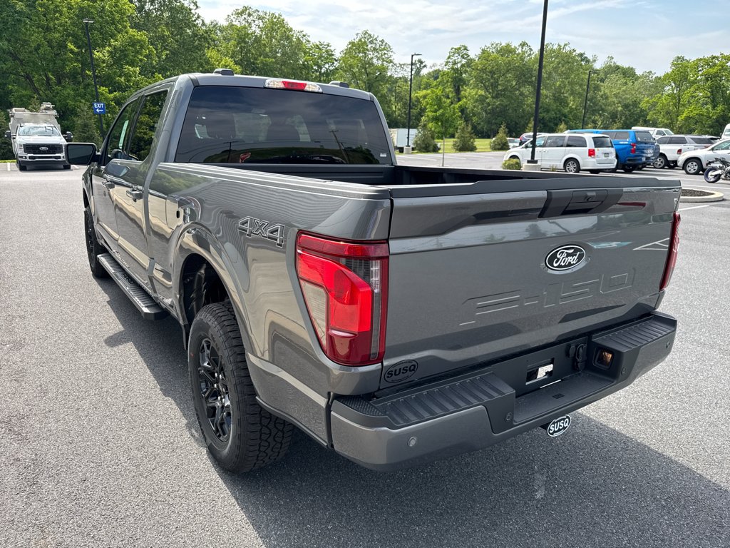 New 2026 Carbonized Gray Metallic Ford XLT image 16