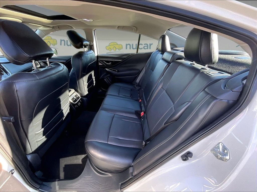 Used 2025 Crystal White Pearl Subaru Limited image 15