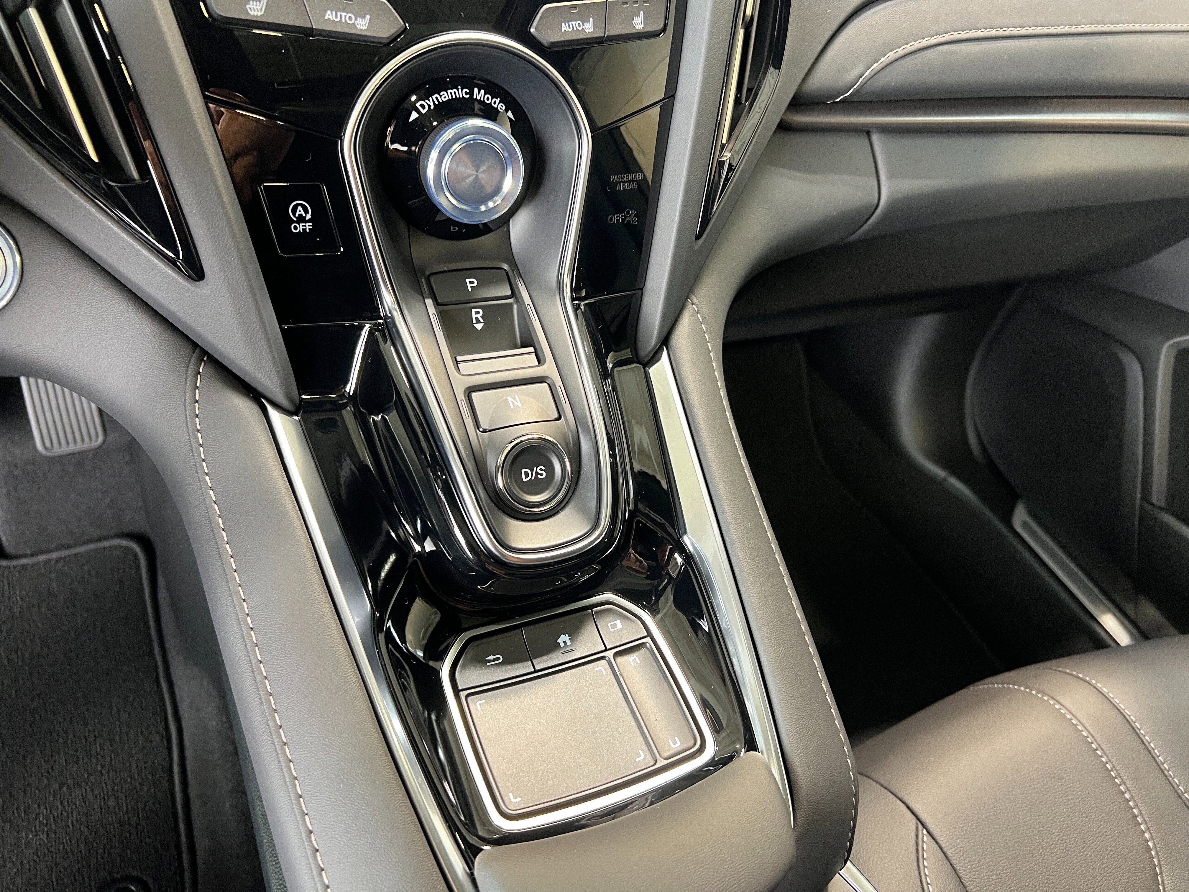 New 2026 Platinum White Pearl Acura  image 24