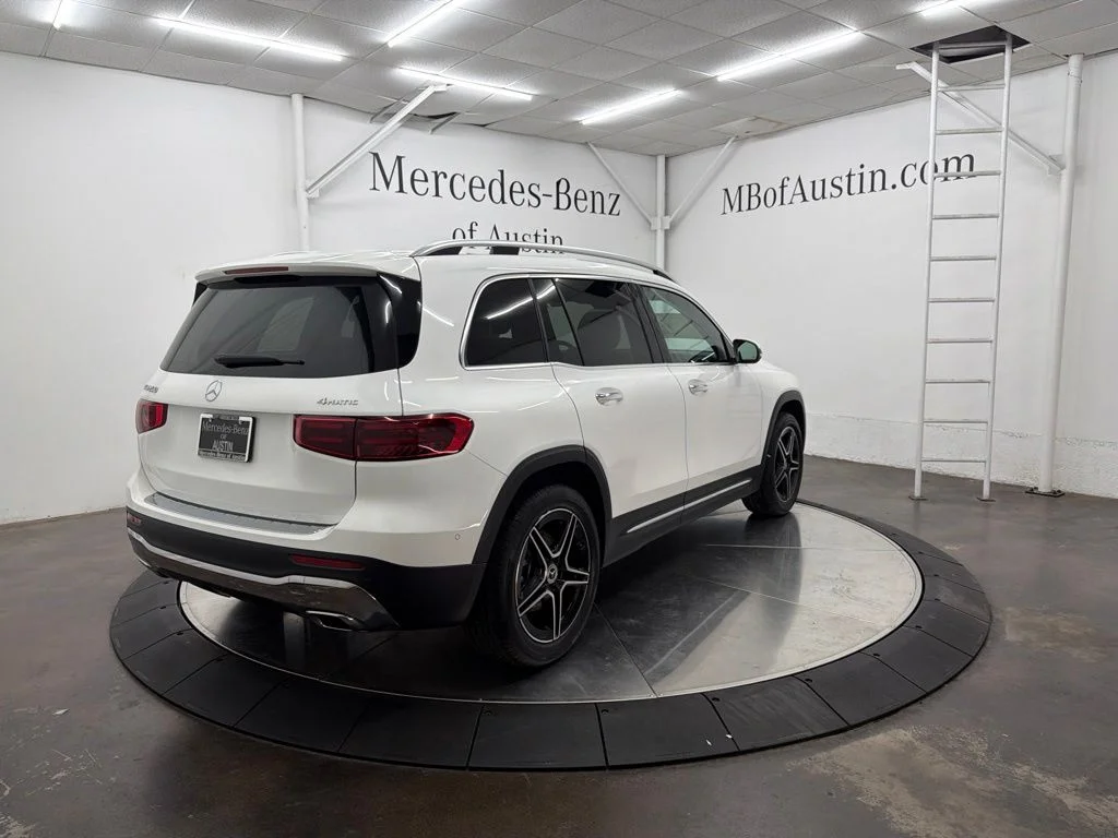 New 2026 White Mercedes-Benz GLB 250 image 7