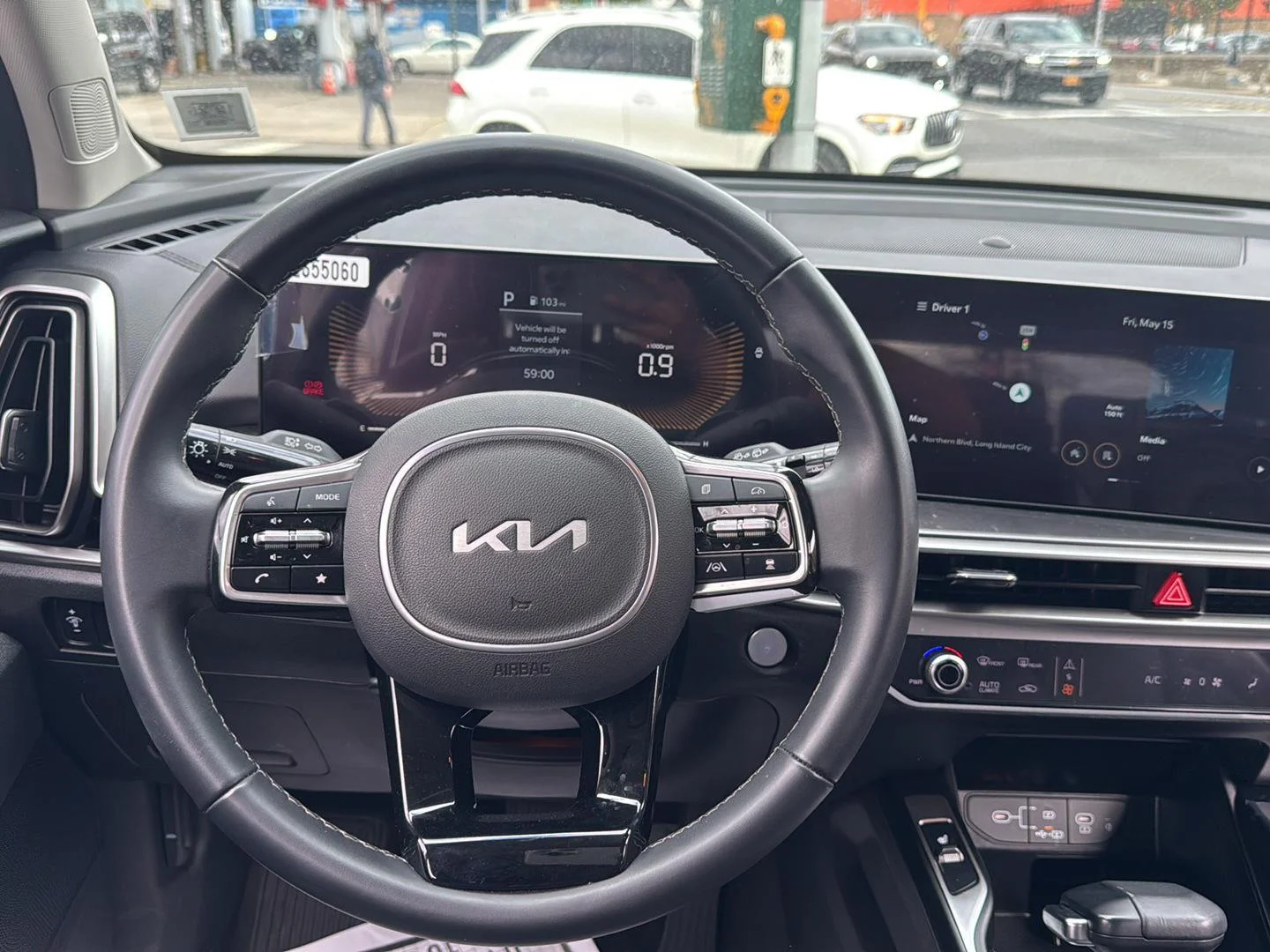 2025 Kia Sorento S - Photo 8