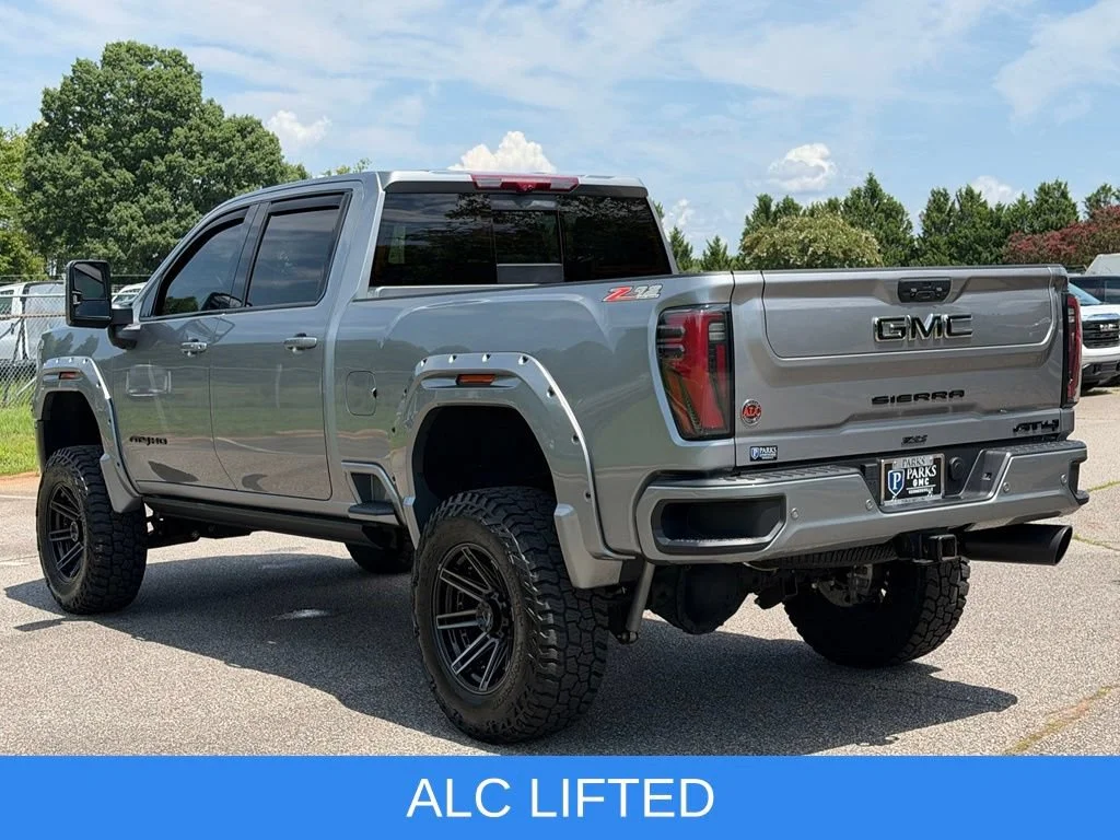 Used 2025 Sterling Metallic GMC AT4 image 3