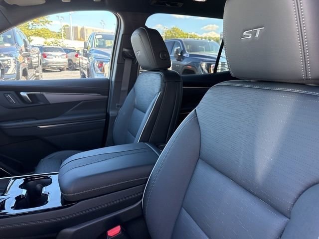 2026 Buick Enclave Sport Touring - Photo 13