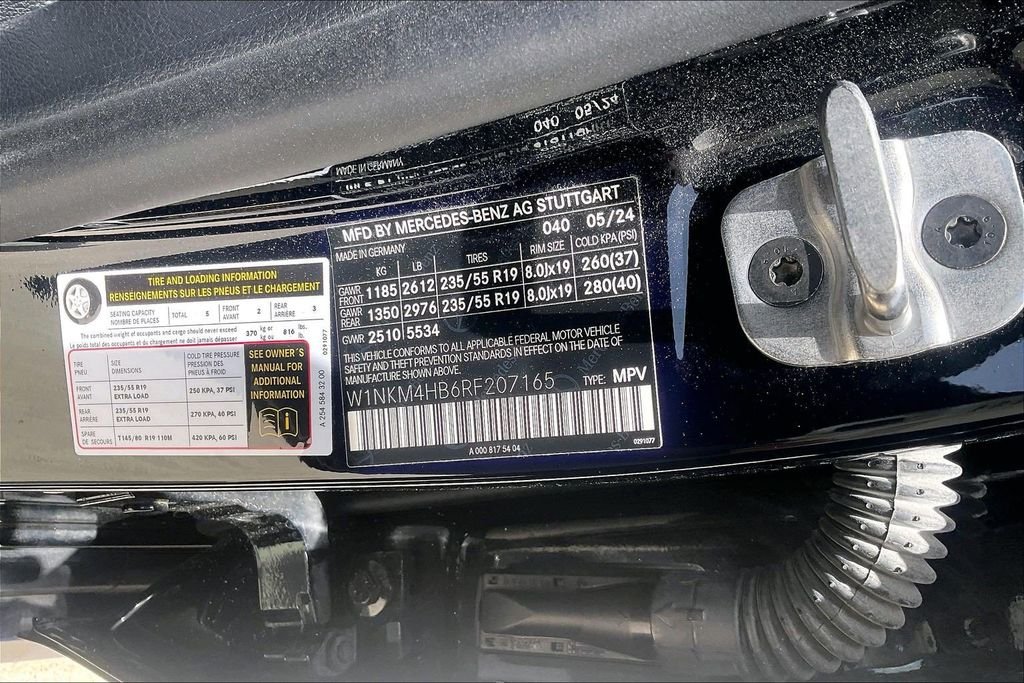 Certified Used 2024 Black Mercedes-Benz GLC 300 image 26
