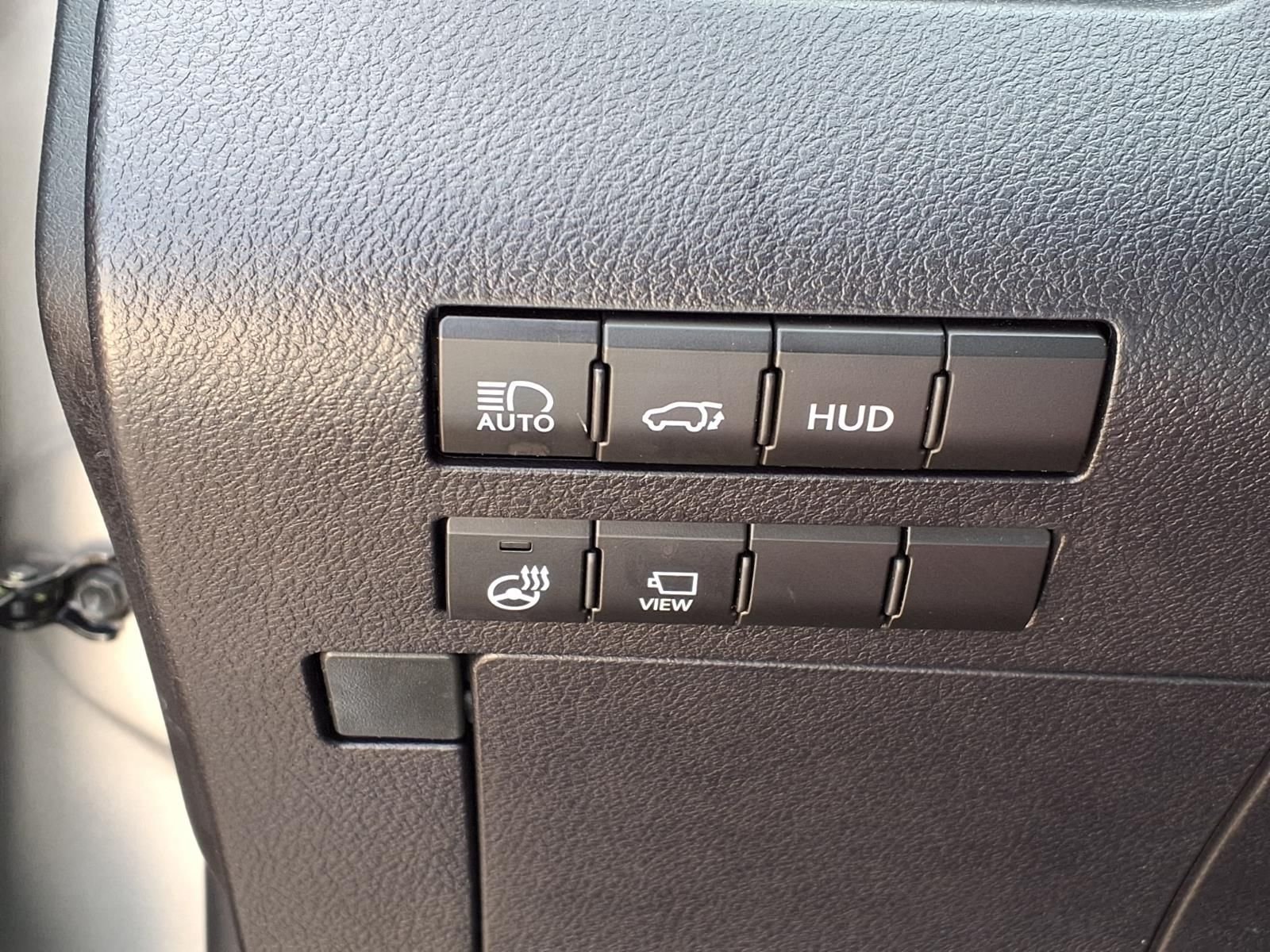 Used 2022 Silver Lexus 350 F Sport Handling image 24