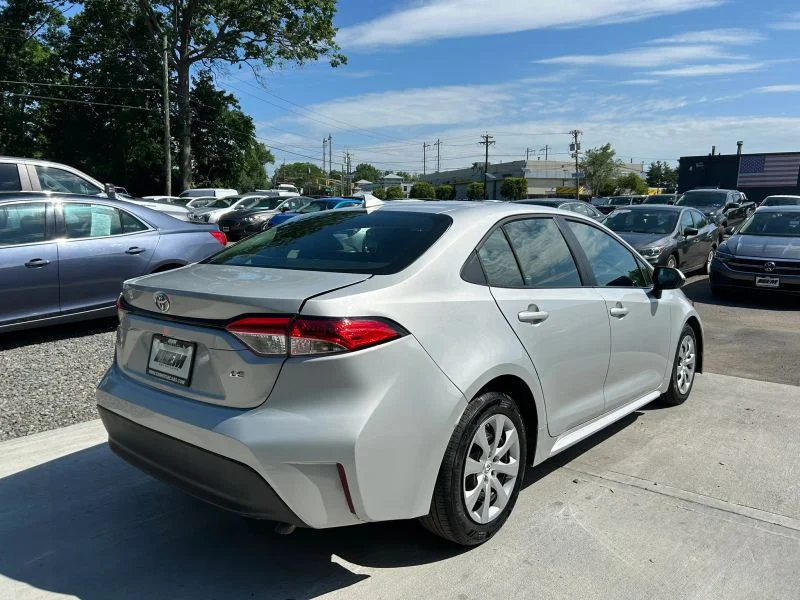 Used 2023 Silver Toyota LE Sedan 4D image 12