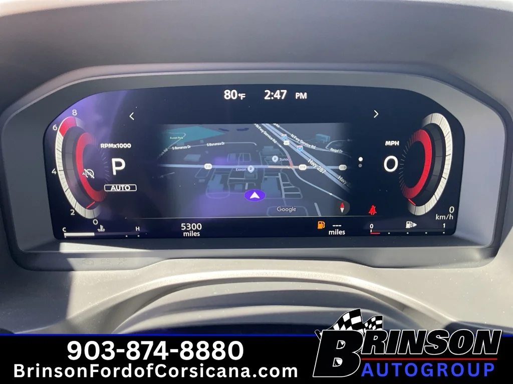 Used 2026 White / Black Nissan Platinum image 35