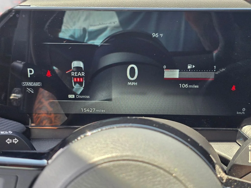 Used 2025 Gray Nissan SR image 24