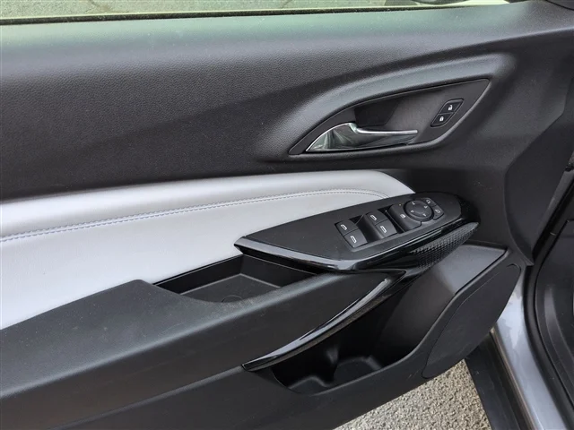Used 2025 Sterling Gray Metallic Chevrolet LT image 22