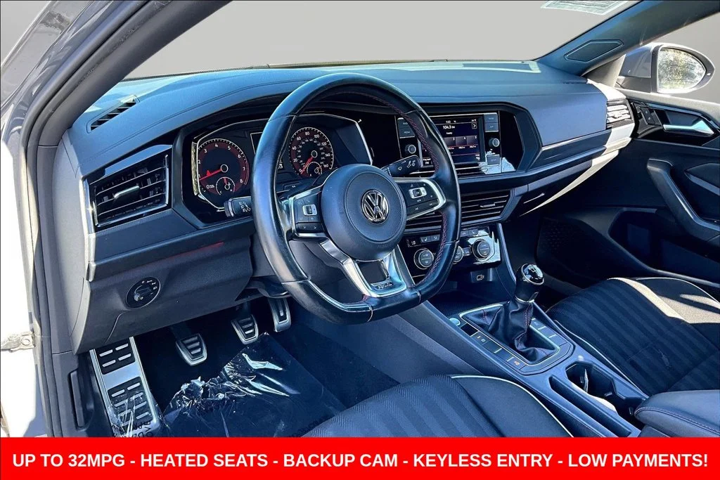 Used 2019  Volkswagen 2.0T S image 21