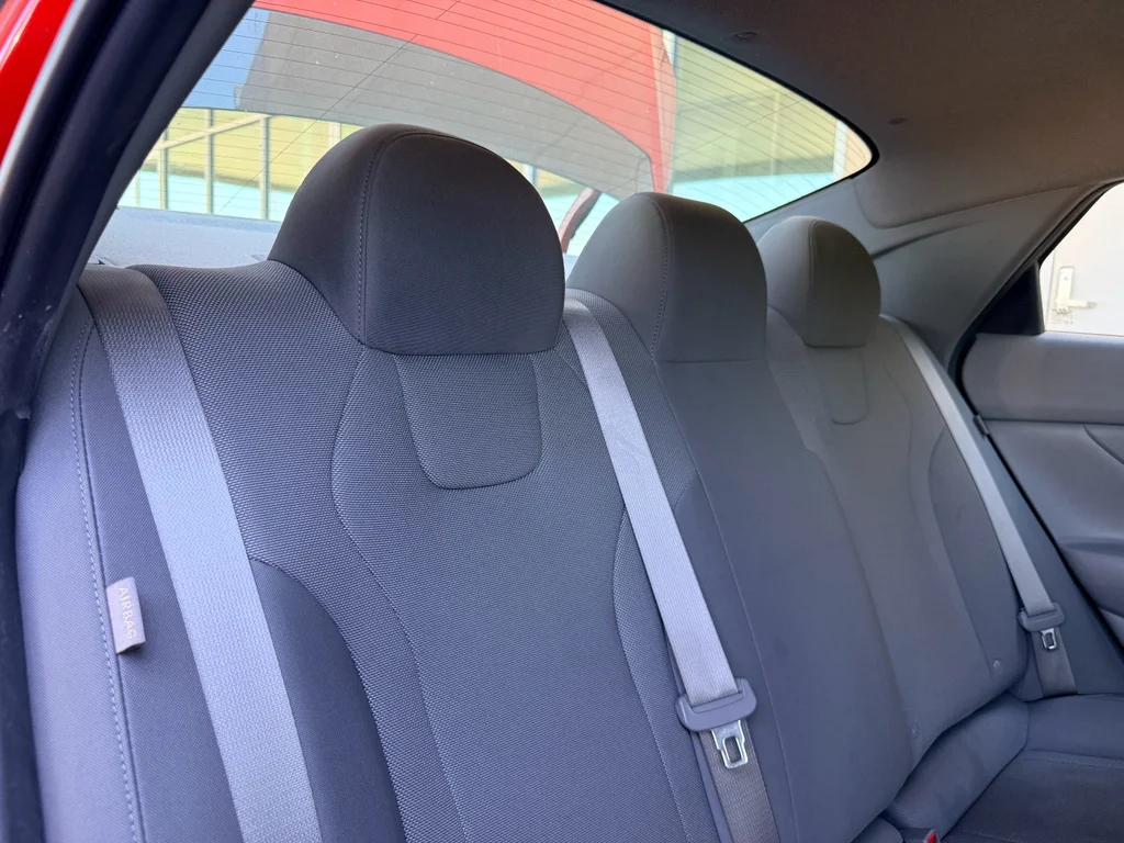 Used 2024 Ultimate Red Hyundai SE image 25