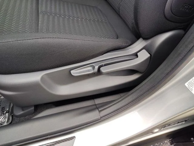New 2026 Gray Mitsubishi ES image 22