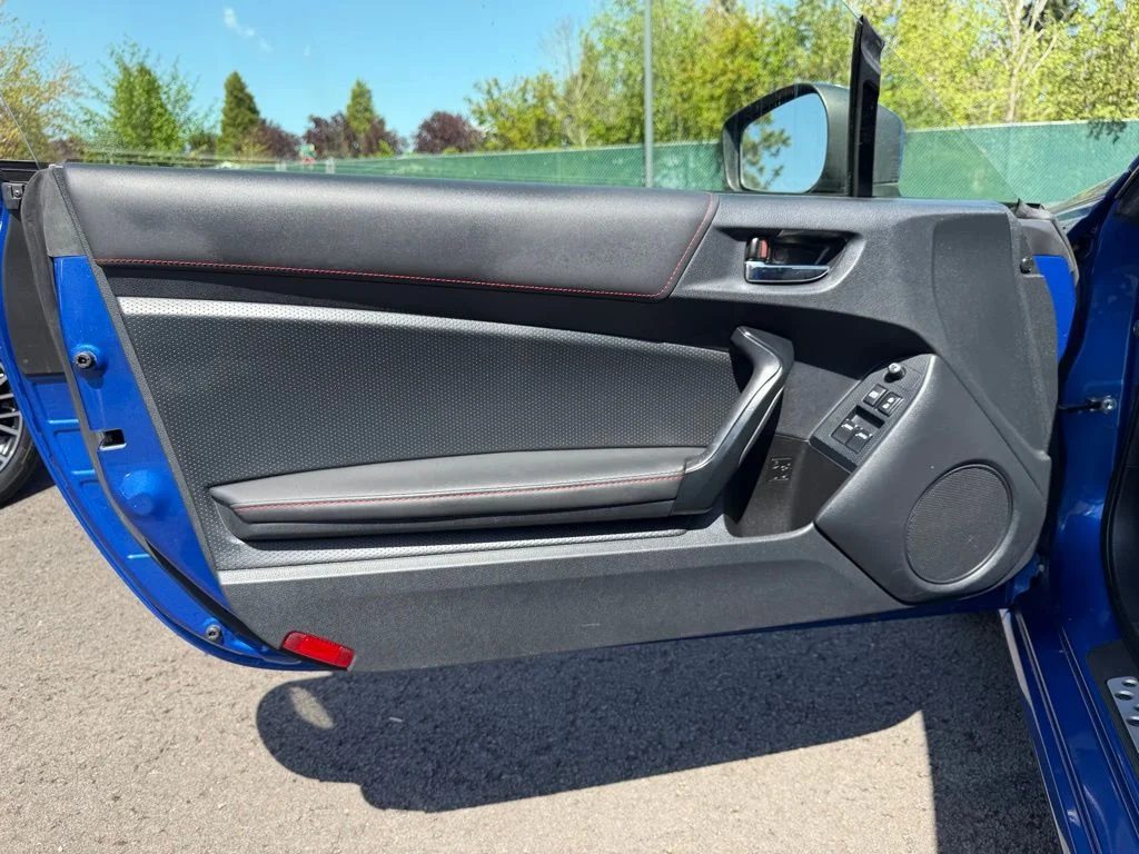 Used 2017 WR Blue Pearl Subaru Premium image 11