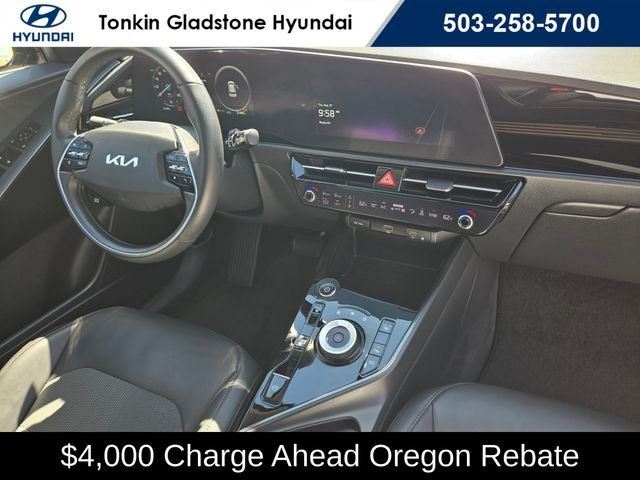 Used 2023 Cityscape Green Kia Wind image 10