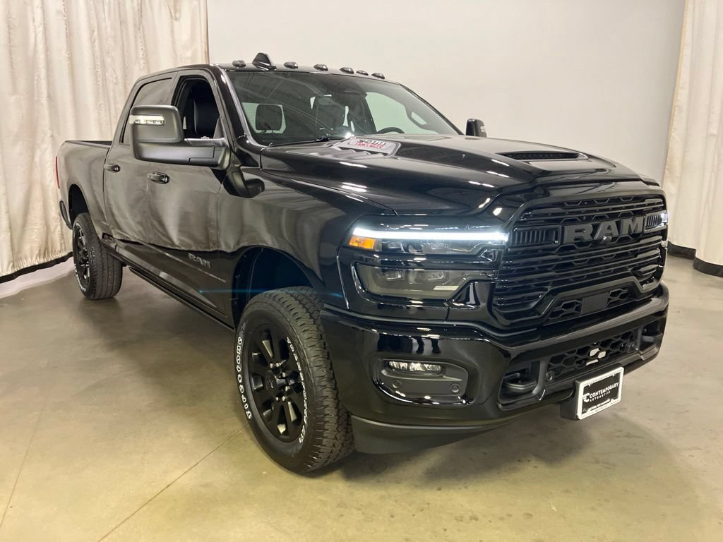 New 2026 Diamond Black Crystal Pearl-Coat Exterior Paint RAM Laramie image 1