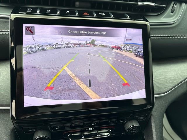 Used 2023 White Jeep Limited image 34