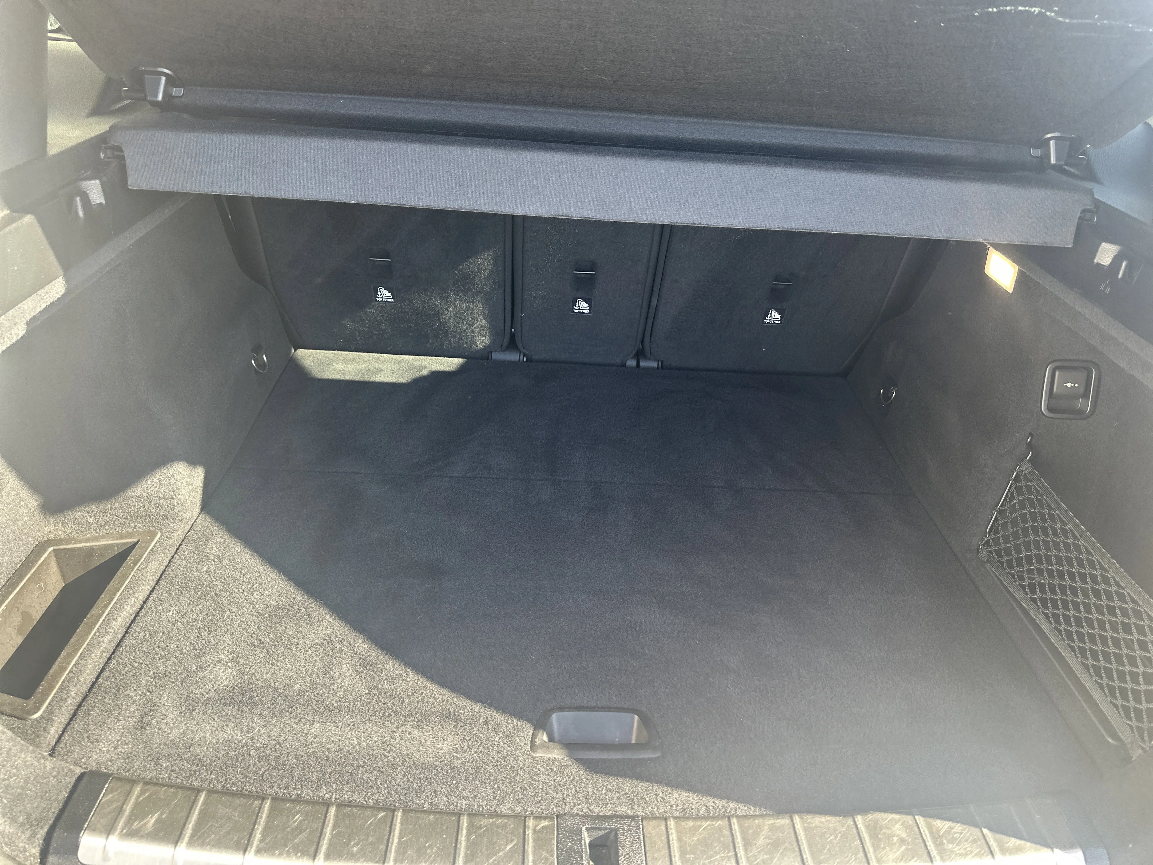 Used 2019 Black Sapphire Metallic BMW xDrive28i image 27