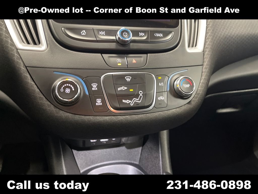 Used 2023 Red Chevrolet RS image 19