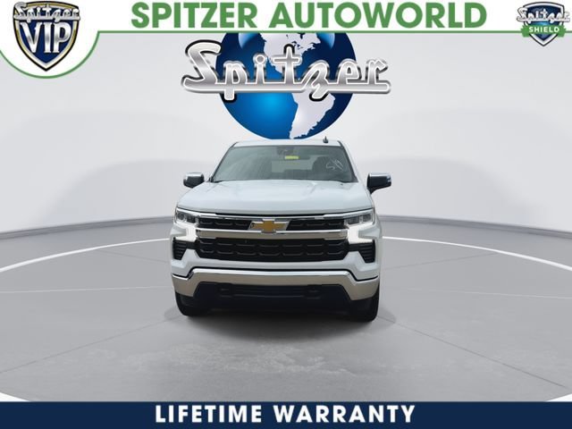 New 2026 Summit White Chevrolet LT (2FL) image 3