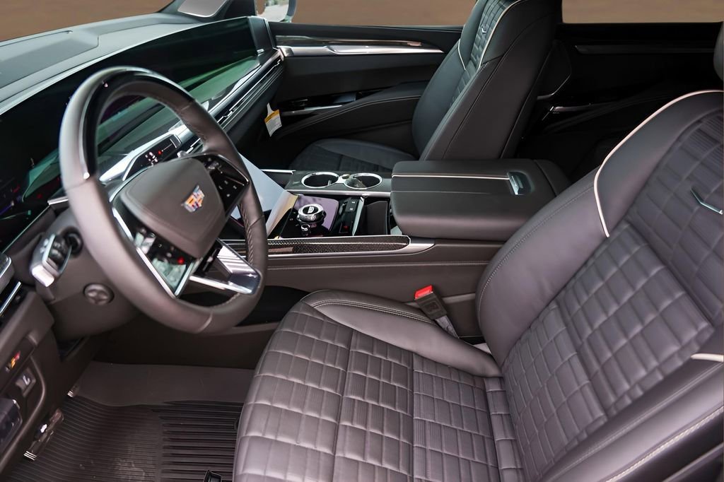 2025 Cadillac Escalade V-Series - Photo 9
