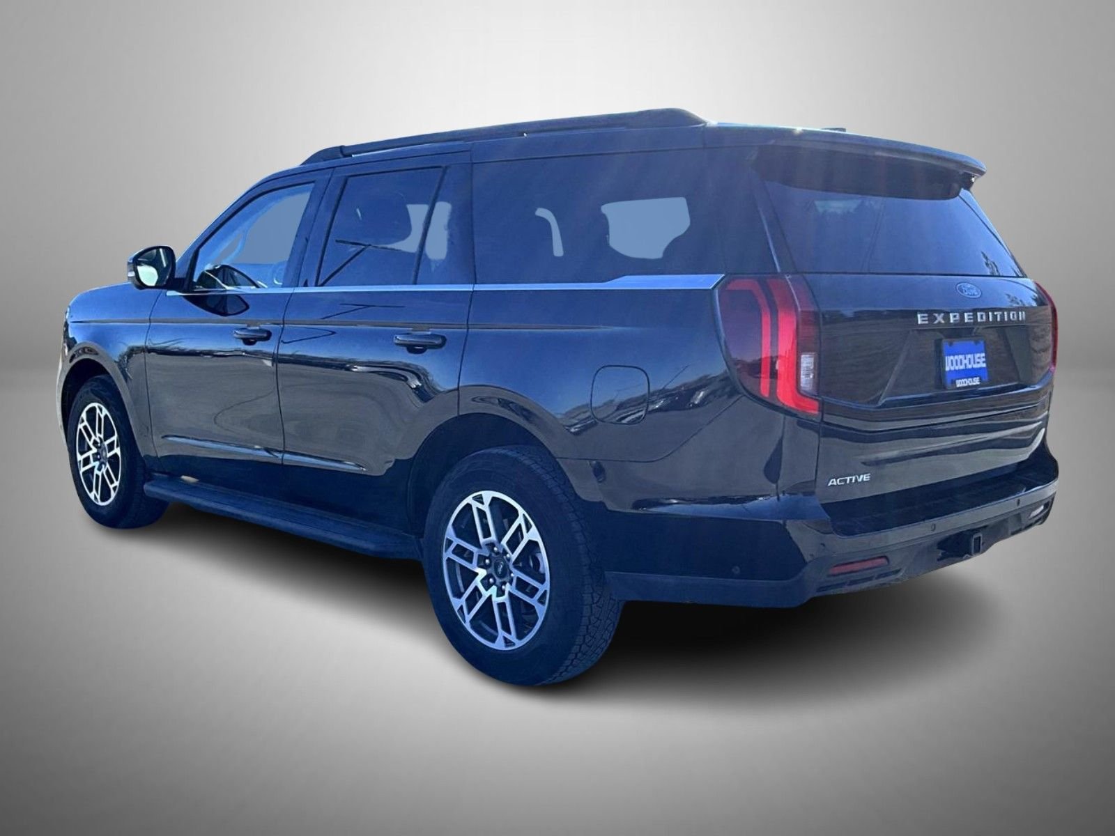 Used 2025 Black Ford Active image 7