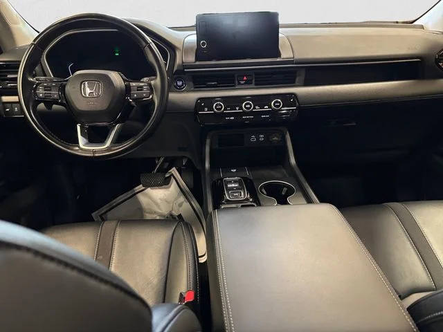 Used 2025 Gray Honda EX-L image 11