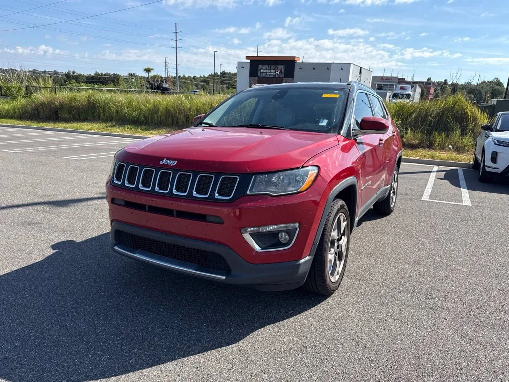 Used 2018 Redline Pearlcoat Jeep Limited image 5