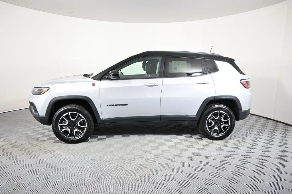 Used 2024 Jeep Compass Trailhawk with VIN 3C4NJDDN4RT149821 for sale in Forest Lake, Minnesota