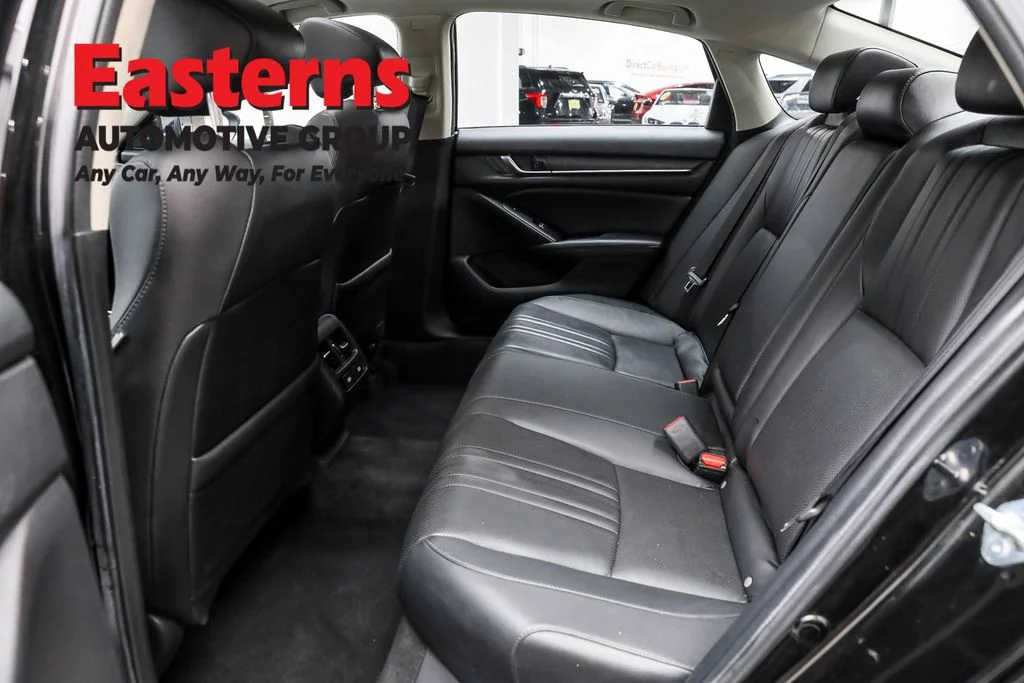 Used 2021 Black Honda Touring 2.0T image 22