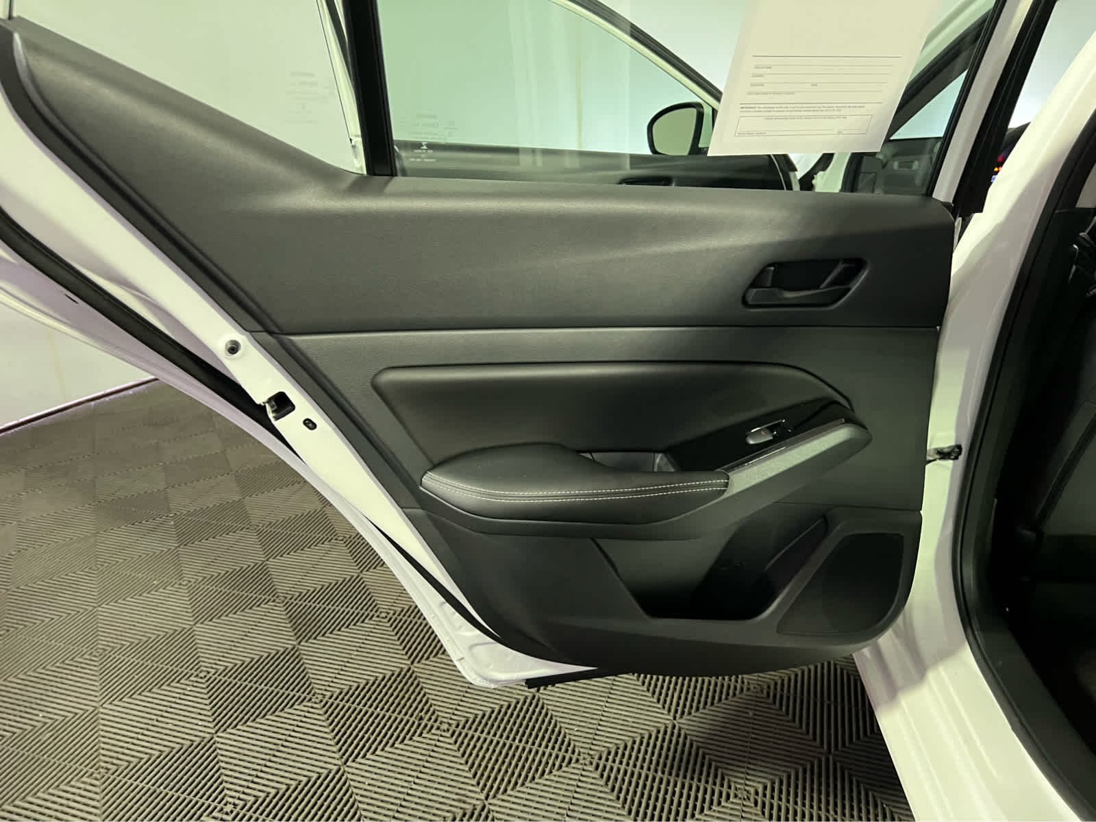 Certified Used 2023 Pearl White Tricoat Nissan 2.5 SV image 26