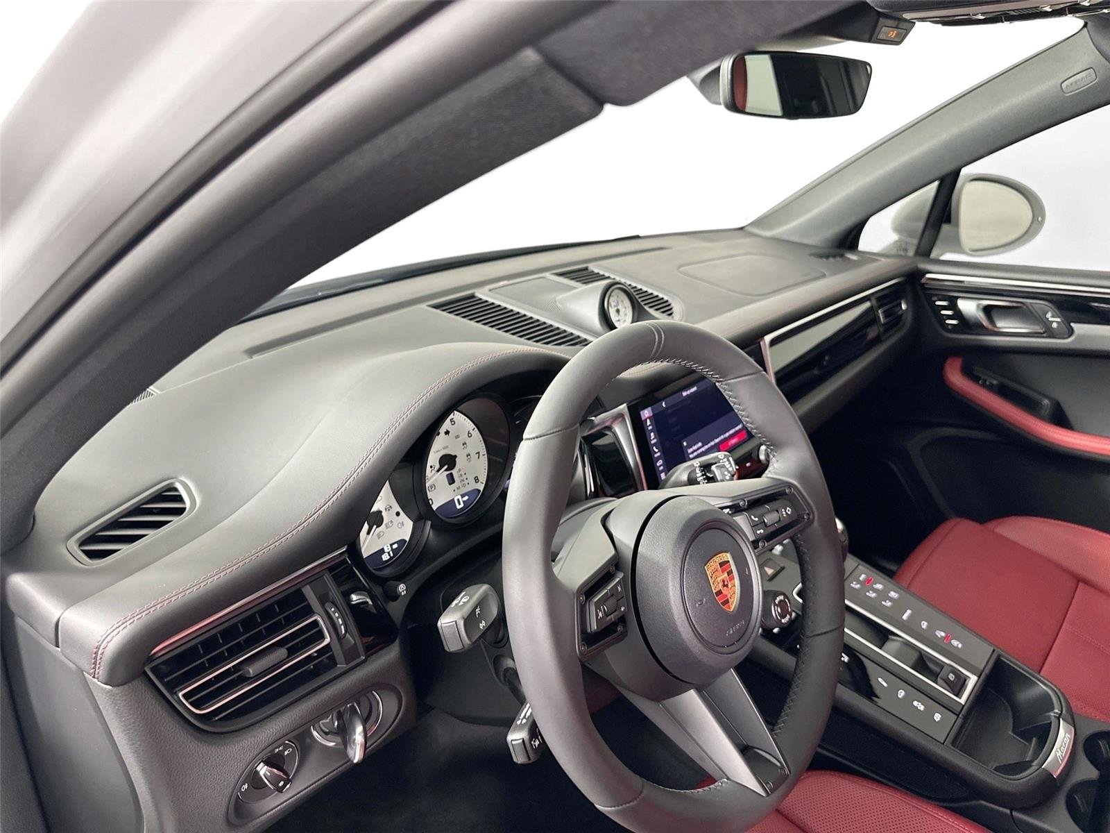 Certified Used 2026 Carrara White Metallic Porsche  image 4