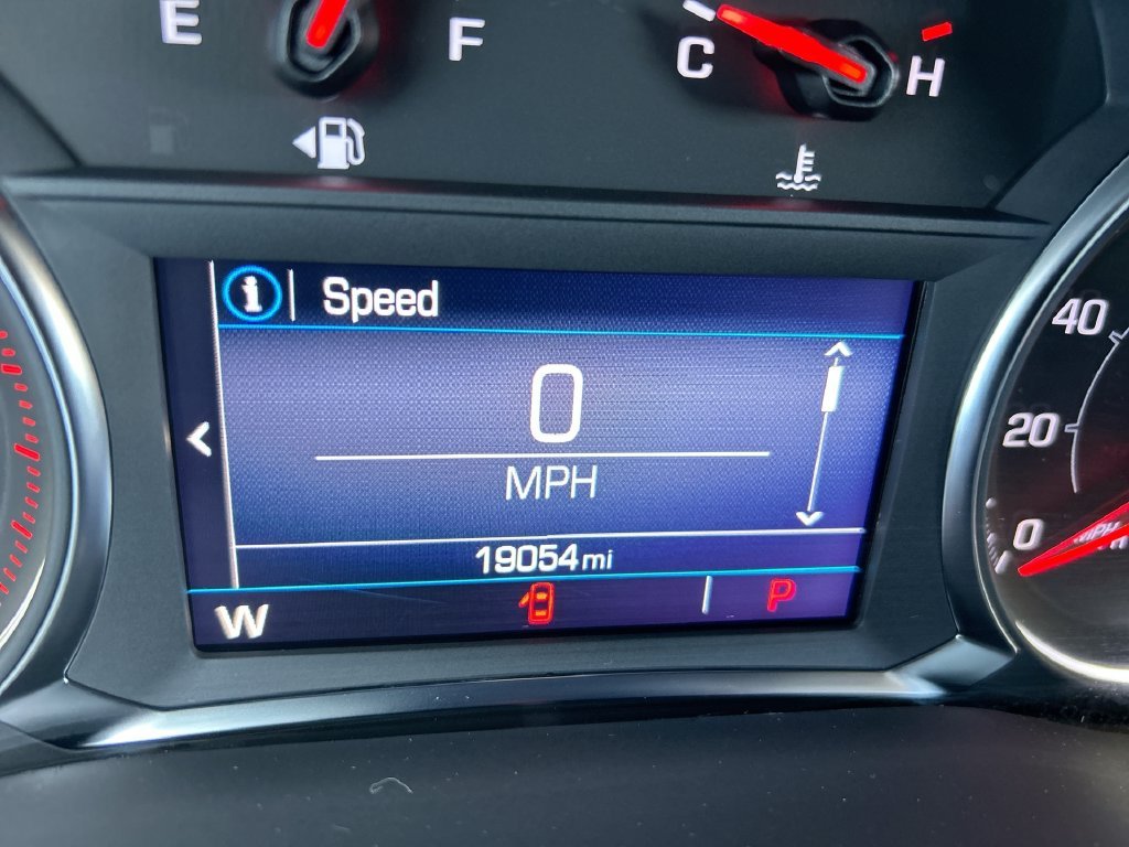 Used 2023 Blue GMC SLE image 16