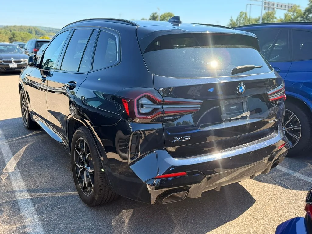 Certified Used 2023 Carbon Black Metallic BMW xDrive30i image 3