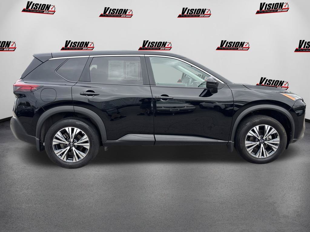 Used 2022 Black Nissan SV image 4
