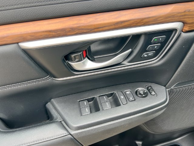 Used 2020  Honda EX-L image 17