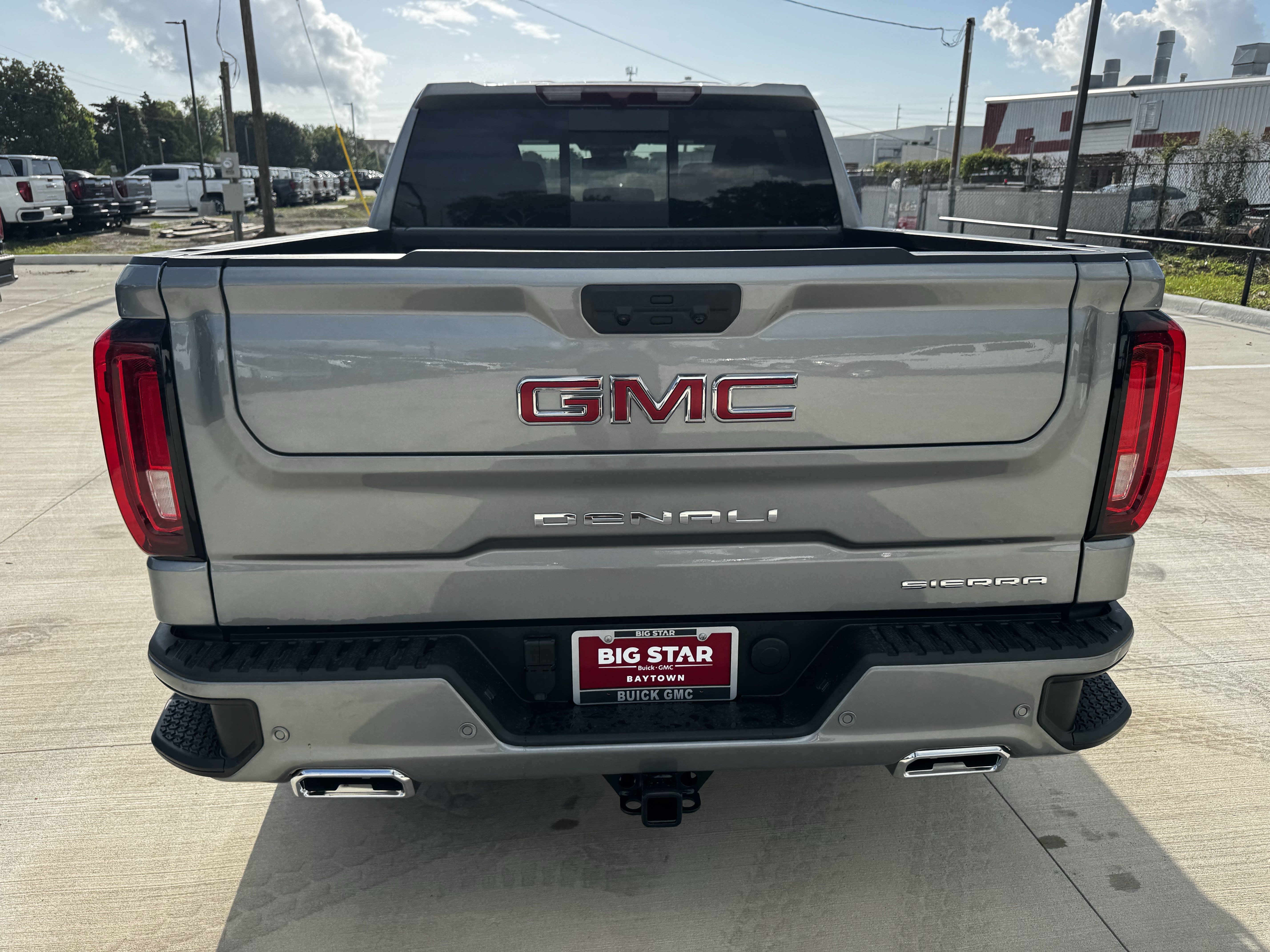 2026 GMC Sierra 1500 Denali - Photo 6